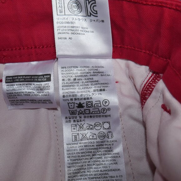 Levi's Snap Cargo Shorts Men's Size 30 Scooter Red Microdobby Stretch Canvas NWT - Picture 7 of 8